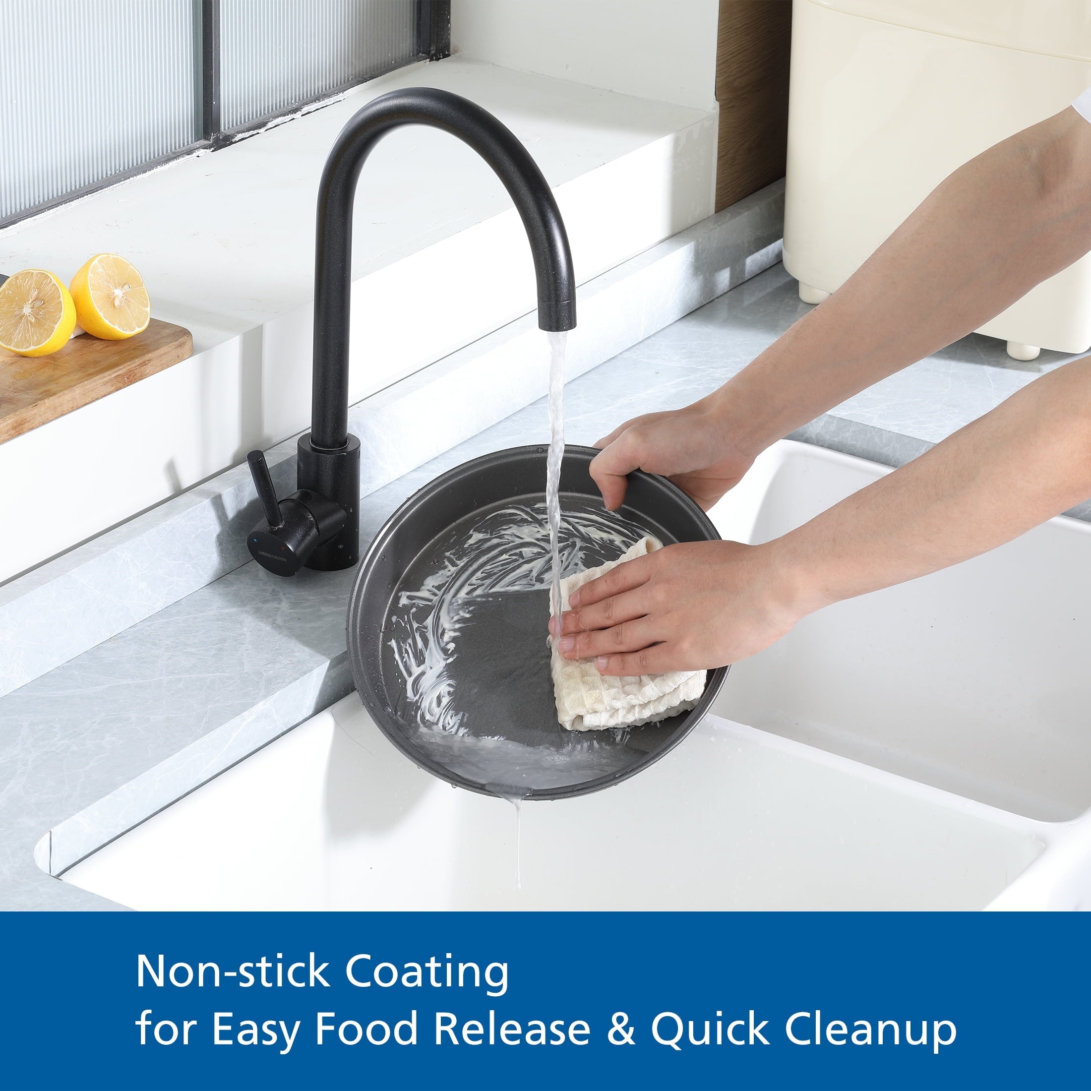 Mainstays 12 inch Clear Cake Carrier with 2pk 9 inch Gray Round Pans, Carbon Steel - Image 6